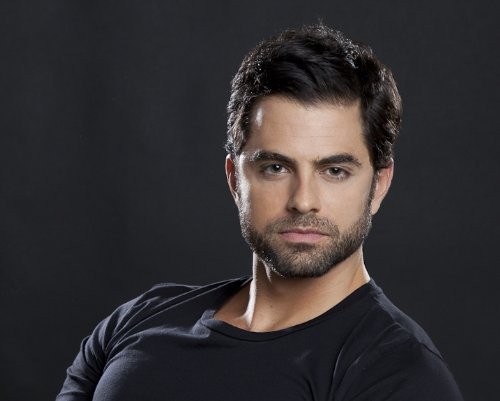 Adrian Bellani Fotoğrafı