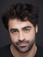 Sarp Levendoğlu fotoğrafı