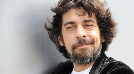 Okan Bayülgen Fotoğrafı