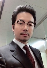 Lee Chang fotoğrafı