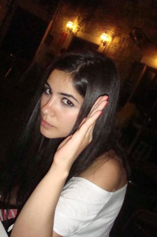 Zeynep Çamcı Fotoğrafı