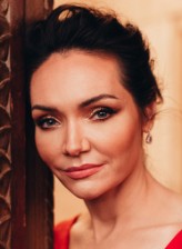 Katrina Lenk fotoğrafı