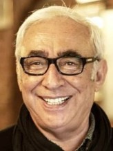 Şener Şen fotoğrafı