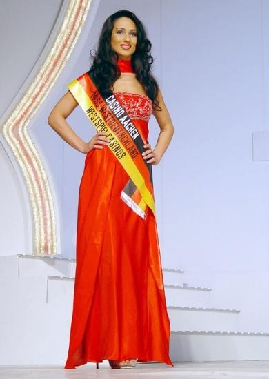 Aslı Bayram Fotoğrafı