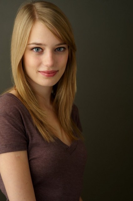 Anja Savcic fotoğrafı