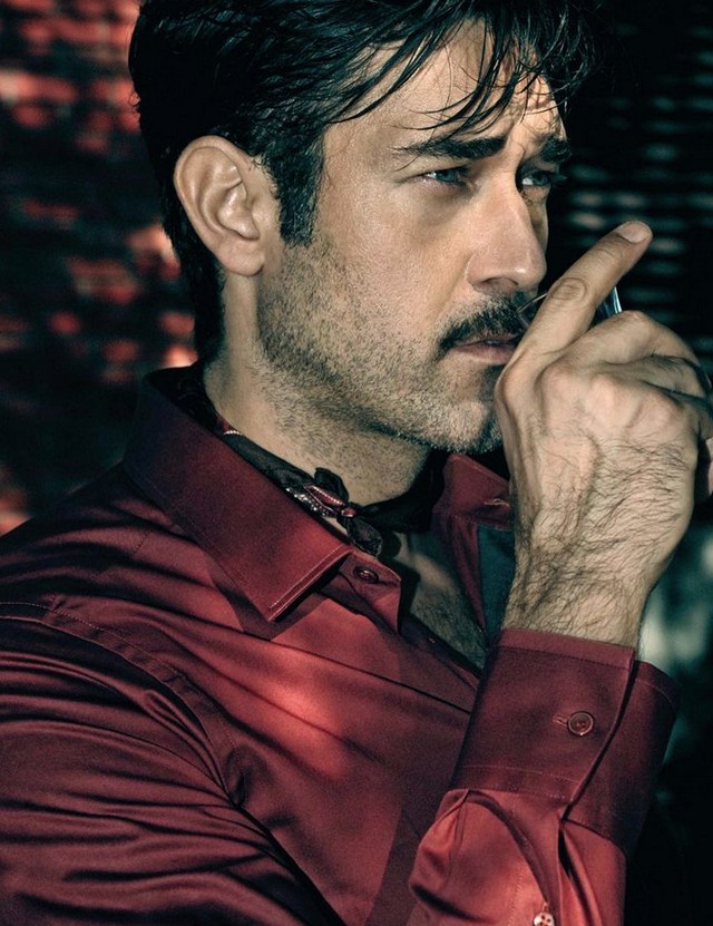 Burak Hakkı fotoğrafı