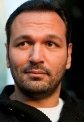 Ali Sunal fotoğrafı