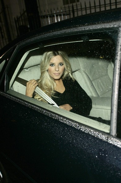 Mollie King Fotoğrafı