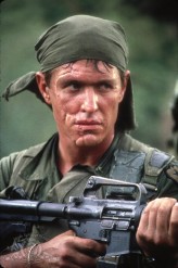 Tom Berenger fotoğrafı