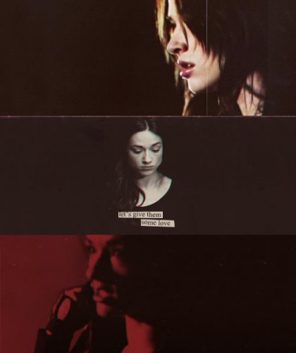 Crystal Reed Fotoğrafı