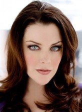 Kim Director fotoğrafı