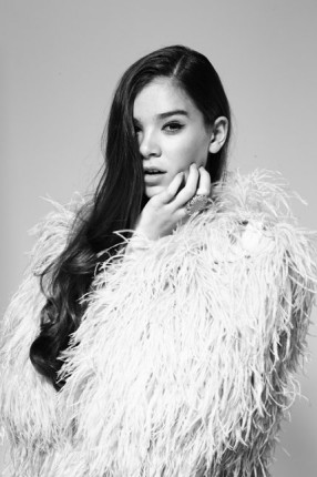 Hailee Steinfeld Fotoğrafı