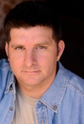 Tom Gore fotoğrafı