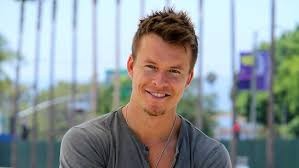 Todd Lasance fotoğrafı