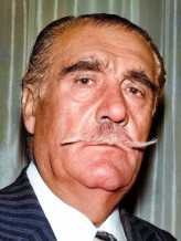 Hulusi Kentmen fotoğrafı