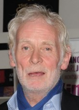 Karl Johnson fotoğrafı