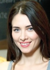 Nefise Karatay fotoğrafı