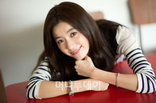 Han Hyo-joo Fotoğrafı