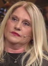 Canan Perver fotoğrafı