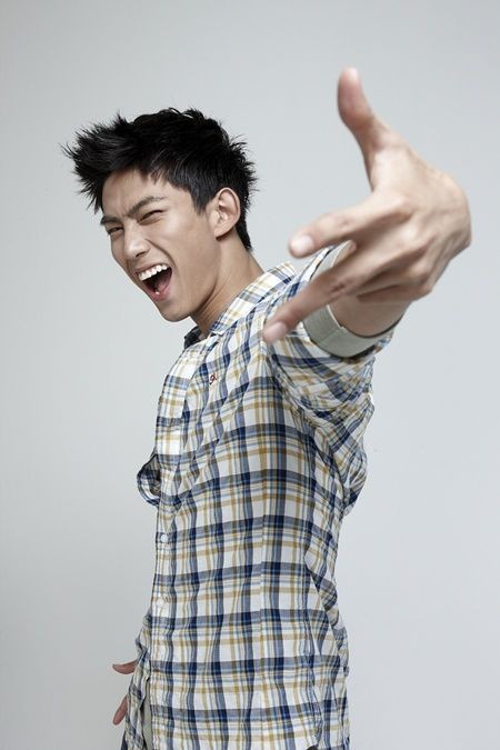 Taecyeon Fotoğrafı