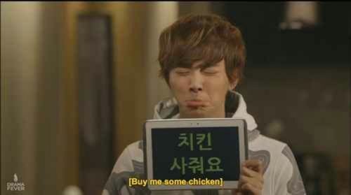 Yoon Si Yoon Fotoğrafı