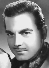 Ayhan Işık fotoğrafı