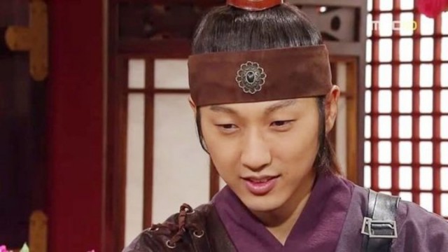 Lee Seung-hyo Fotoğrafı