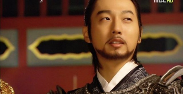 Lee Seung-hyo Fotoğrafı