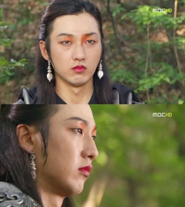 Lee Seung-hyo Fotoğrafı