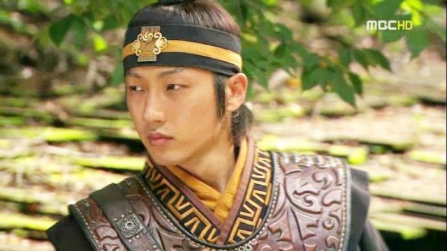 Lee Seung-hyo Fotoğrafı