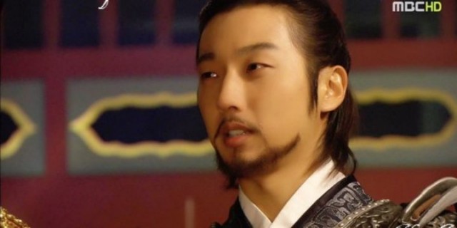 Lee Seung-hyo Fotoğrafı