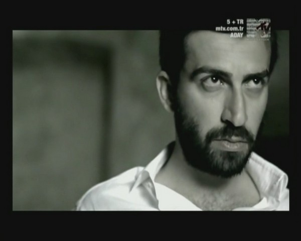 Erdem Yener Fotoğrafı