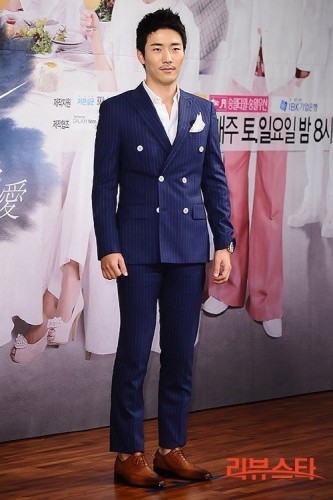 Kang Seo-joon Fotoğrafı