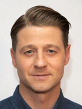 Ben McKenzie fotoğrafı