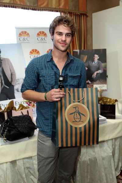 Grey Damon Fotoğrafı