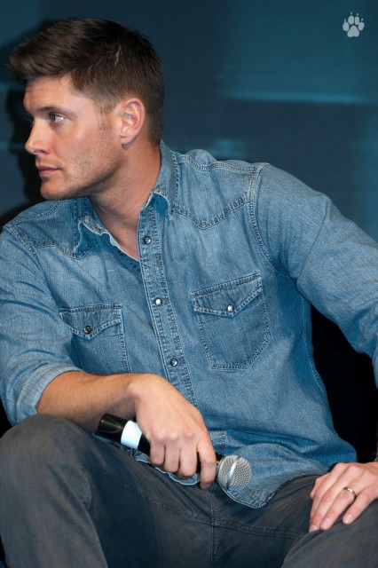 Jensen Ackles Fotoğrafı
