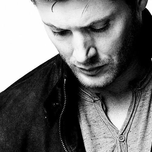 Jensen Ackles Fotoğrafı