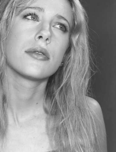 Lily Brown Fotoğrafı