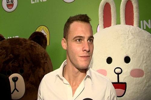 Kerem Bürsin Fotoğrafı