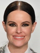 Emily Hampshire fotoğrafı