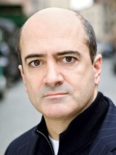 Matt Servitto fotoğrafı