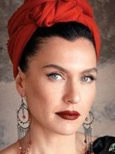 Şevval Sam fotoğrafı