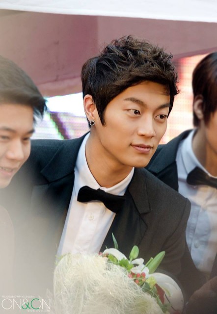 Yoon Doo-joon Fotoğrafı