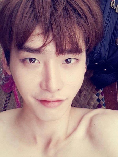 Lee Jong-suk Fotoğrafı