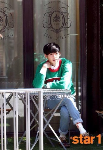 Lee Jong-suk Fotoğrafı