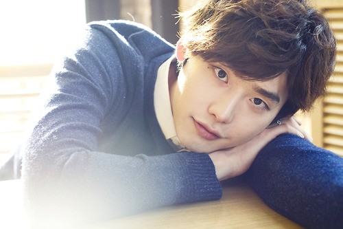Lee Jong-suk Fotoğrafı