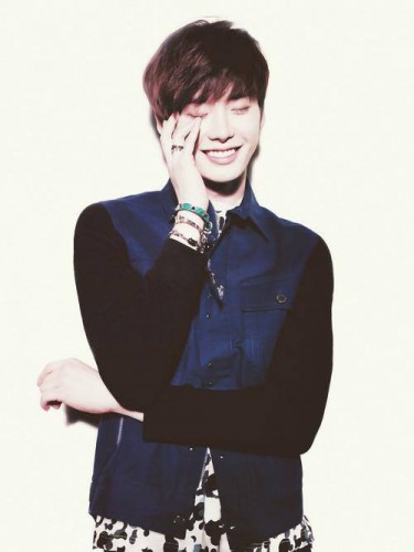 Lee Jong-suk Fotoğrafı