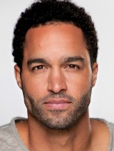 Russell Thomas fotoğrafı