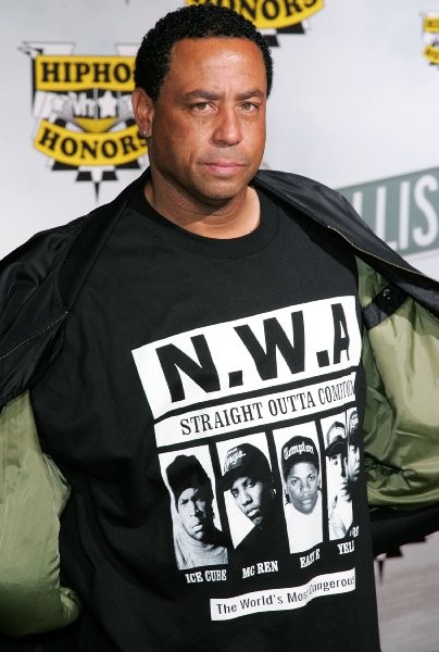 Dj Yella fotoğrafı
