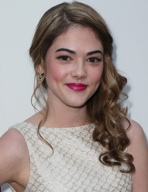 McKaley Miller Fotoğrafı